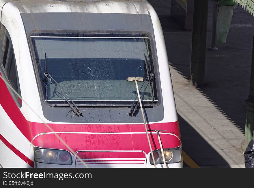 Cleaning a train