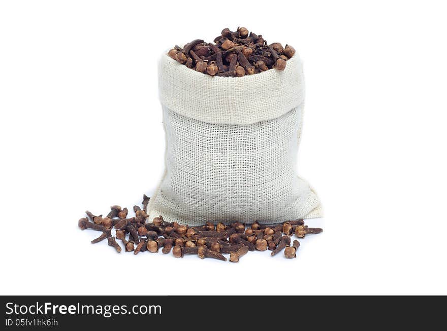 Cloves in bag