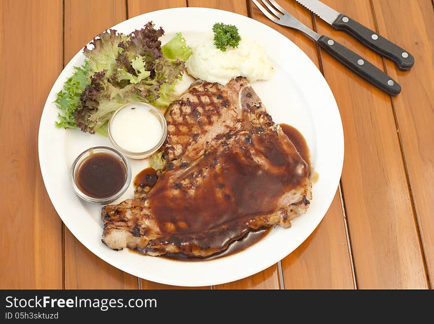 T-bone Steak Steak Meat ButterSeasoning Meat Dish