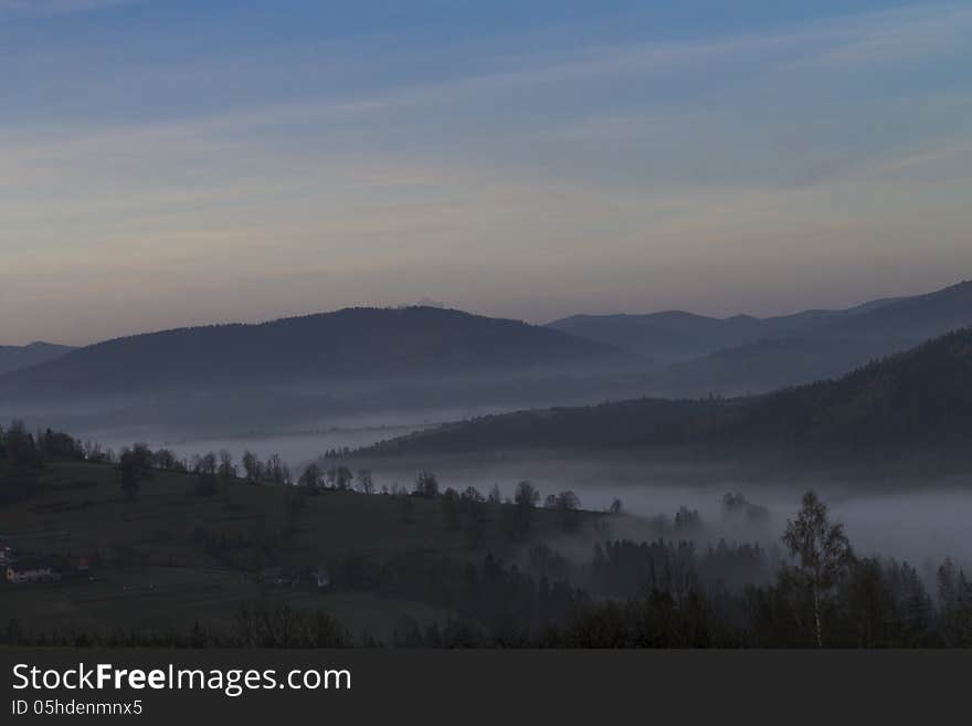 Morning fog in the mountains