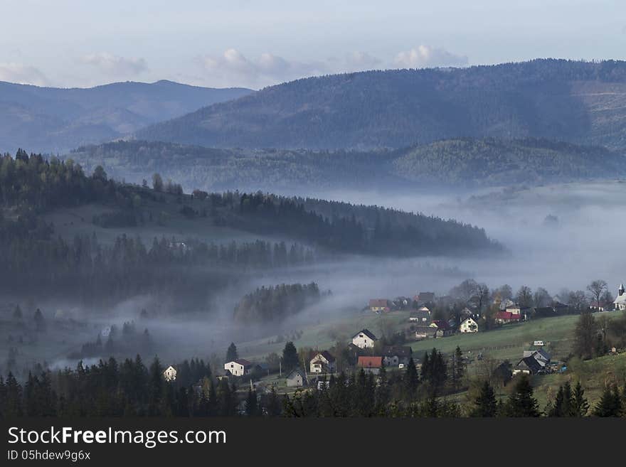 Morning fog in the mountains