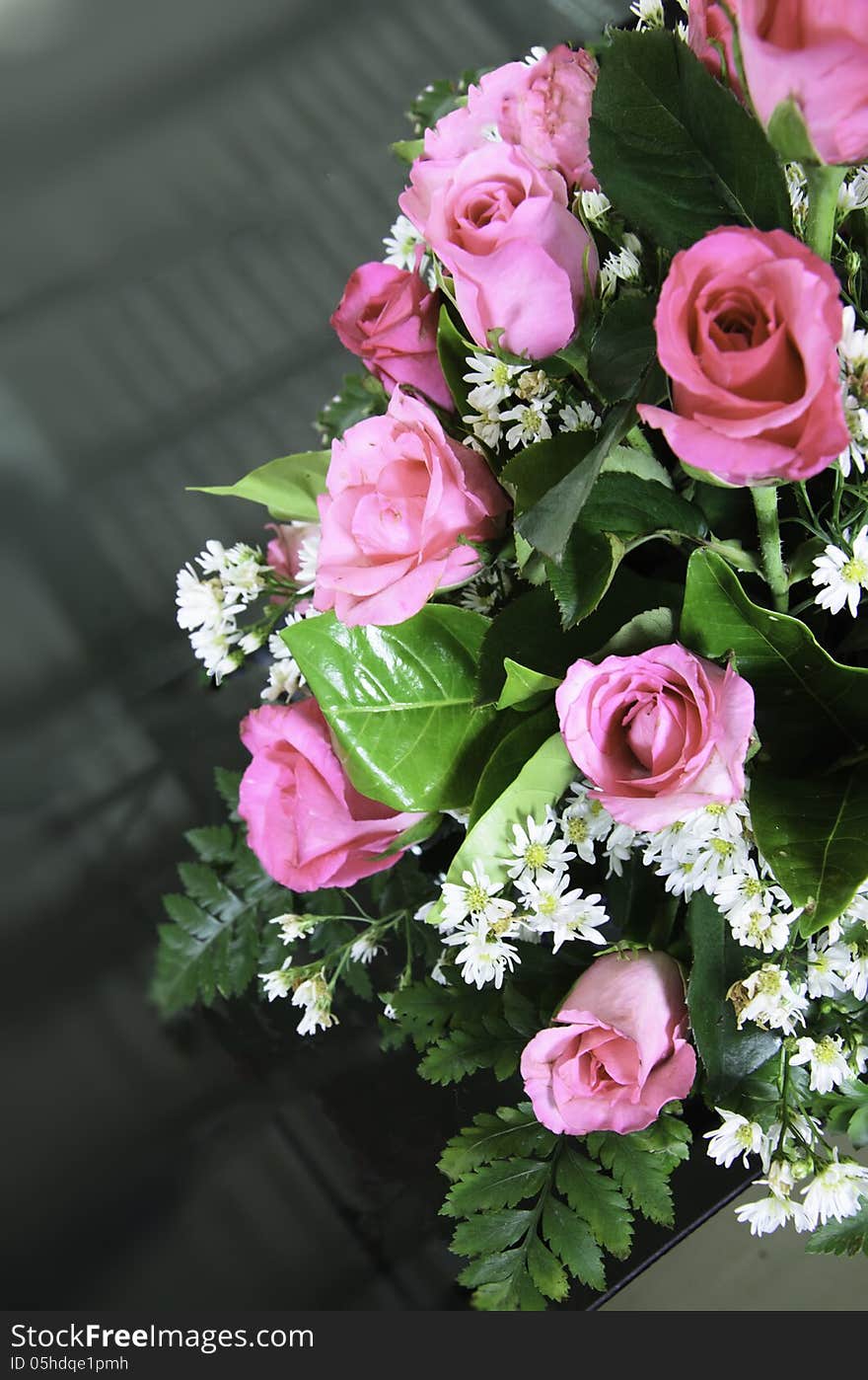 Bouquet of roses on the wall