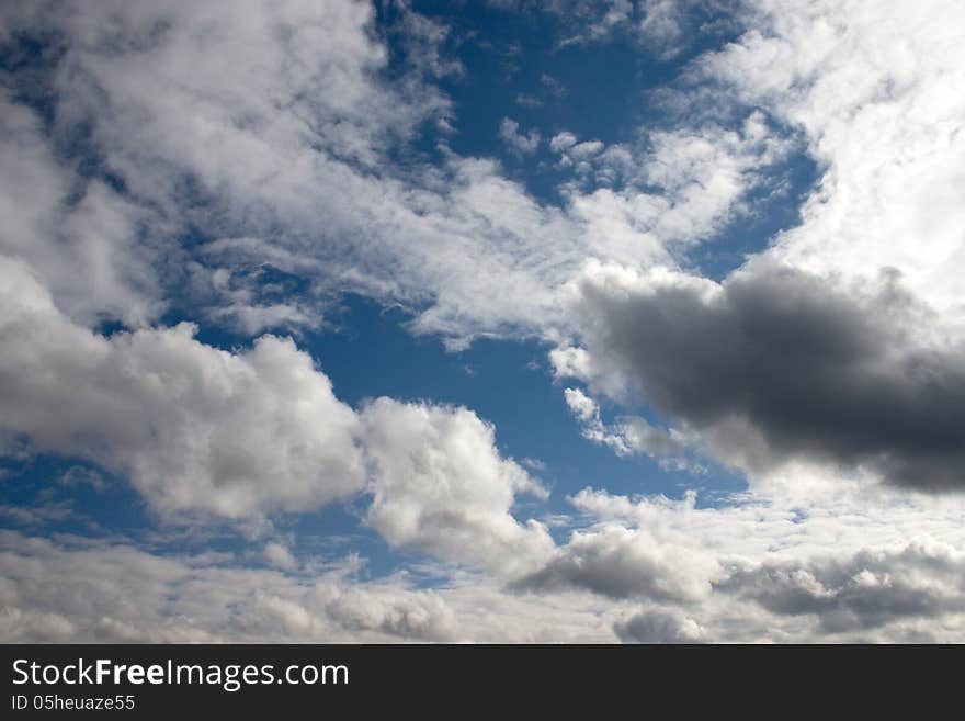 Sky with clouds.