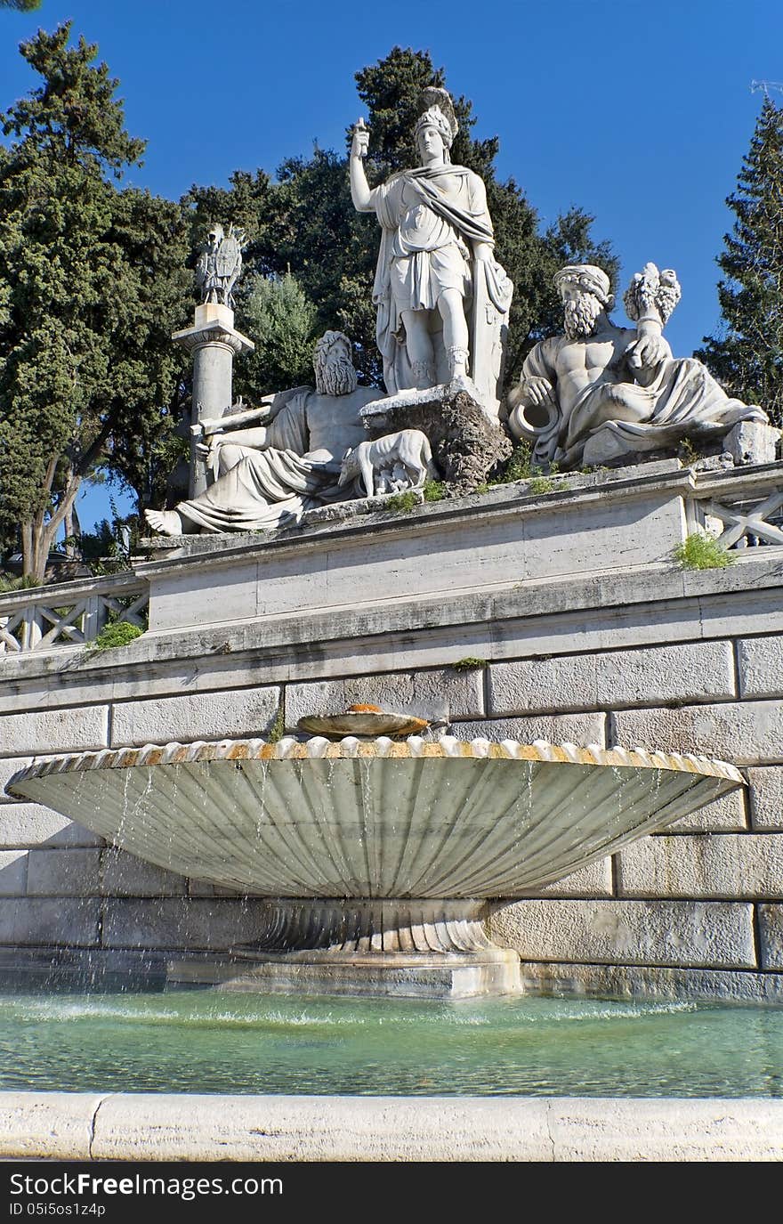 Fountain at the foot of statue of Romulus and Remus, the founders of Rome, Piazza del Popolo, Rome, Italy