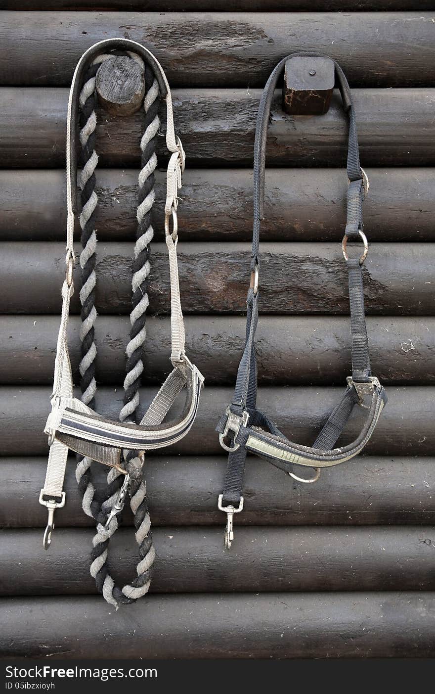 Details of diversity used horse reins, background the log cabin