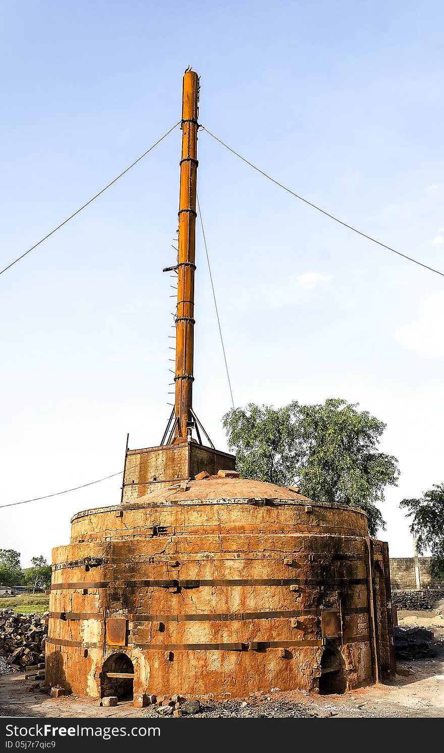 An old refractory furnace with chimney.