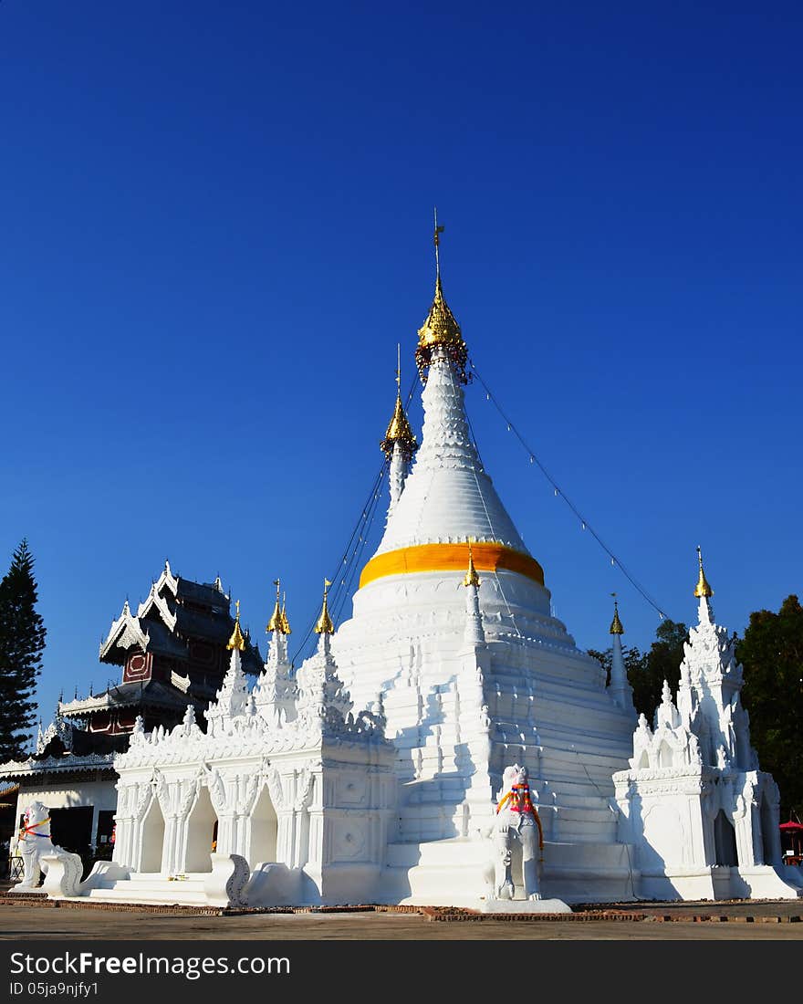 Doi Hong Mu Pagoda(Chedi,Stupa) of Tai Yai's Buddhist in Thailand. Doi Hong Mu Pagoda(Chedi,Stupa) of Tai Yai's Buddhist in Thailand.