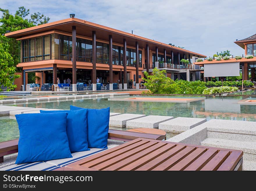 Hotel designed style dining table set pool side