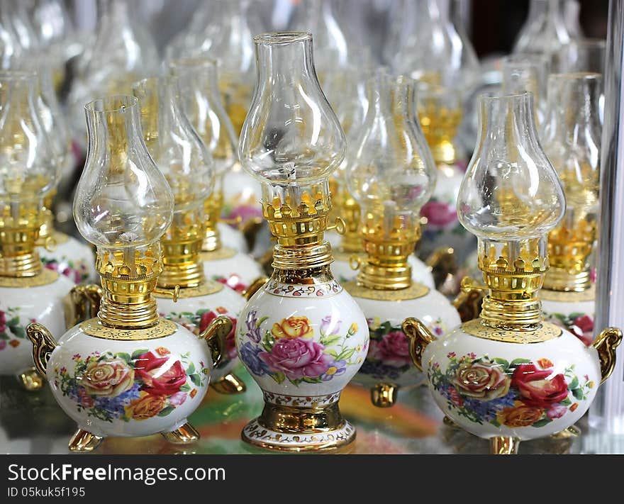 Kerosene lamps with painted roses