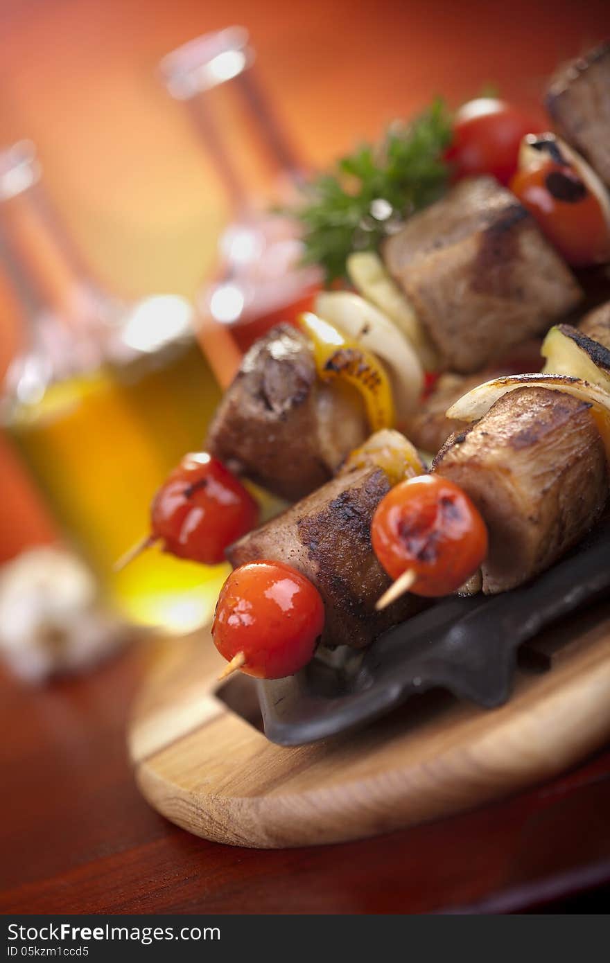 Meat and vegetable grilled skewers