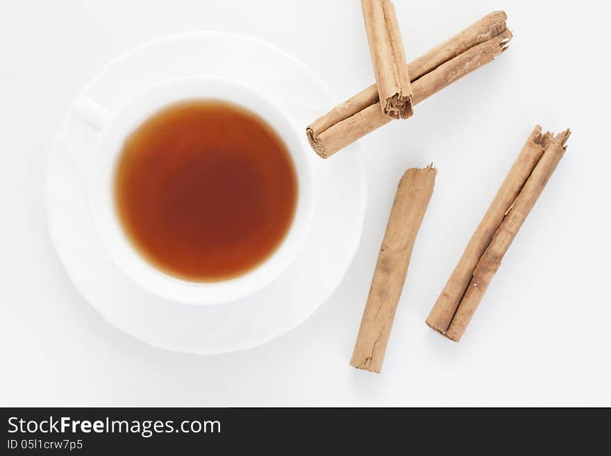 Red tea with cinnamon