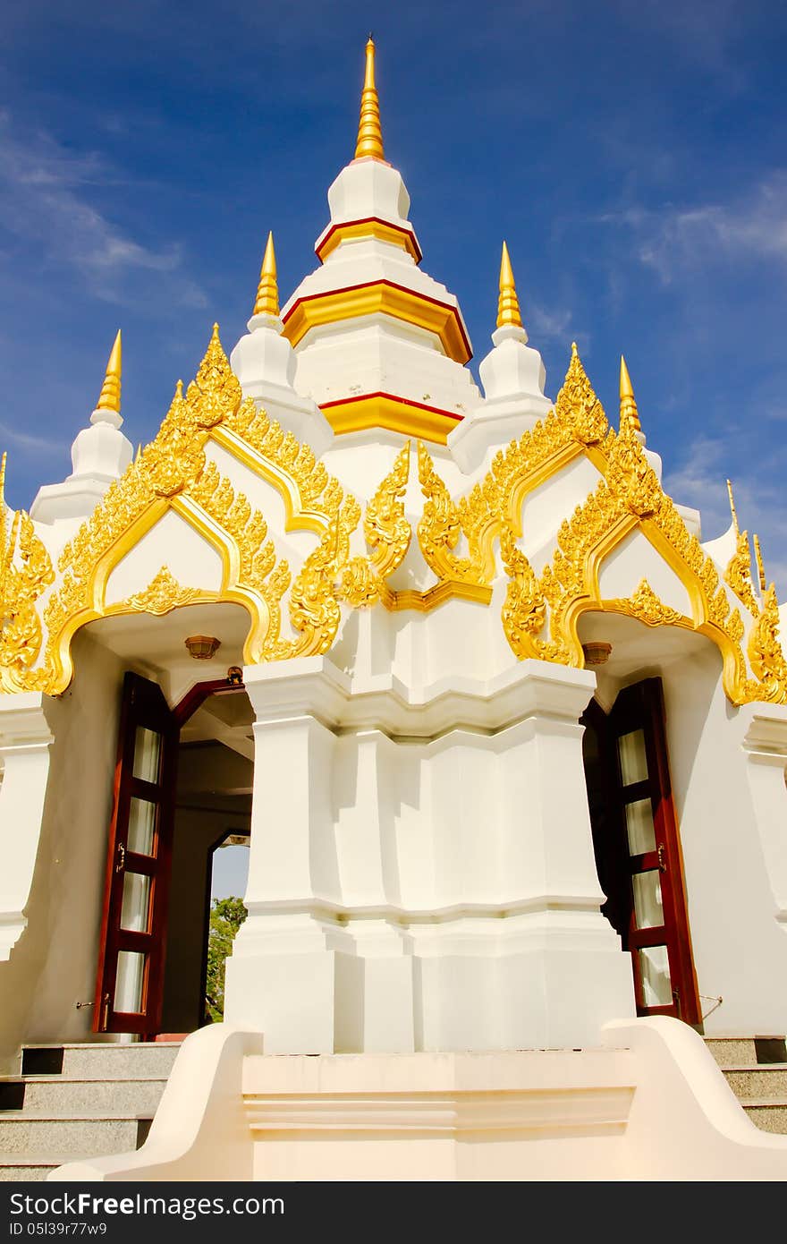 White Pagoda in Wat (Temple) Chedi at Wat lak mueang Pattani Thailand. White Pagoda in Wat (Temple) Chedi at Wat lak mueang Pattani Thailand.