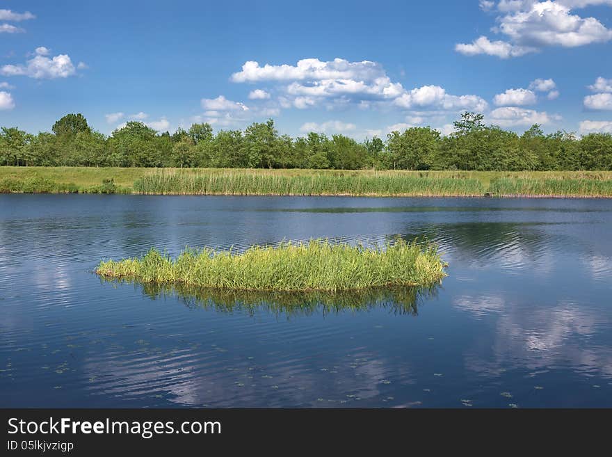 Floating an islet on a river channel