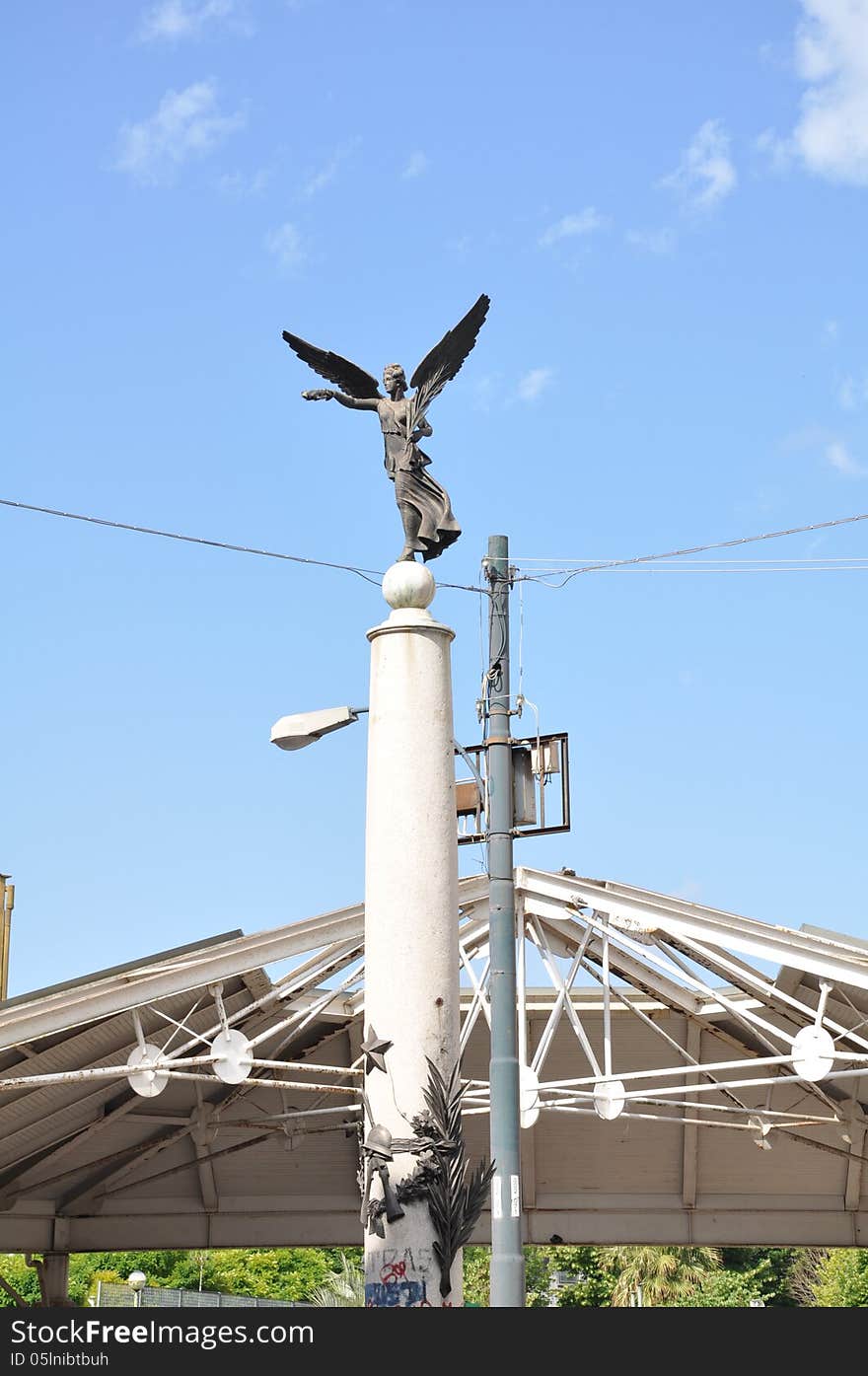 Angel Between The Roofs