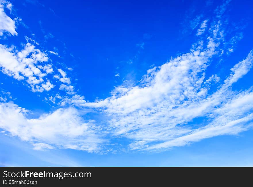 Blue Sky And Beautiful Cloud