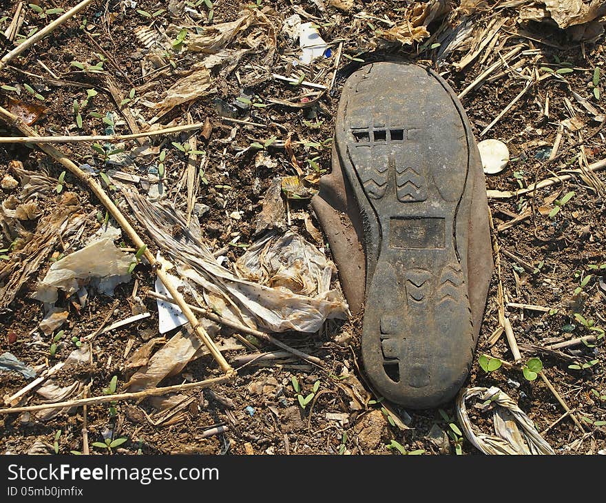 Shoes and ground