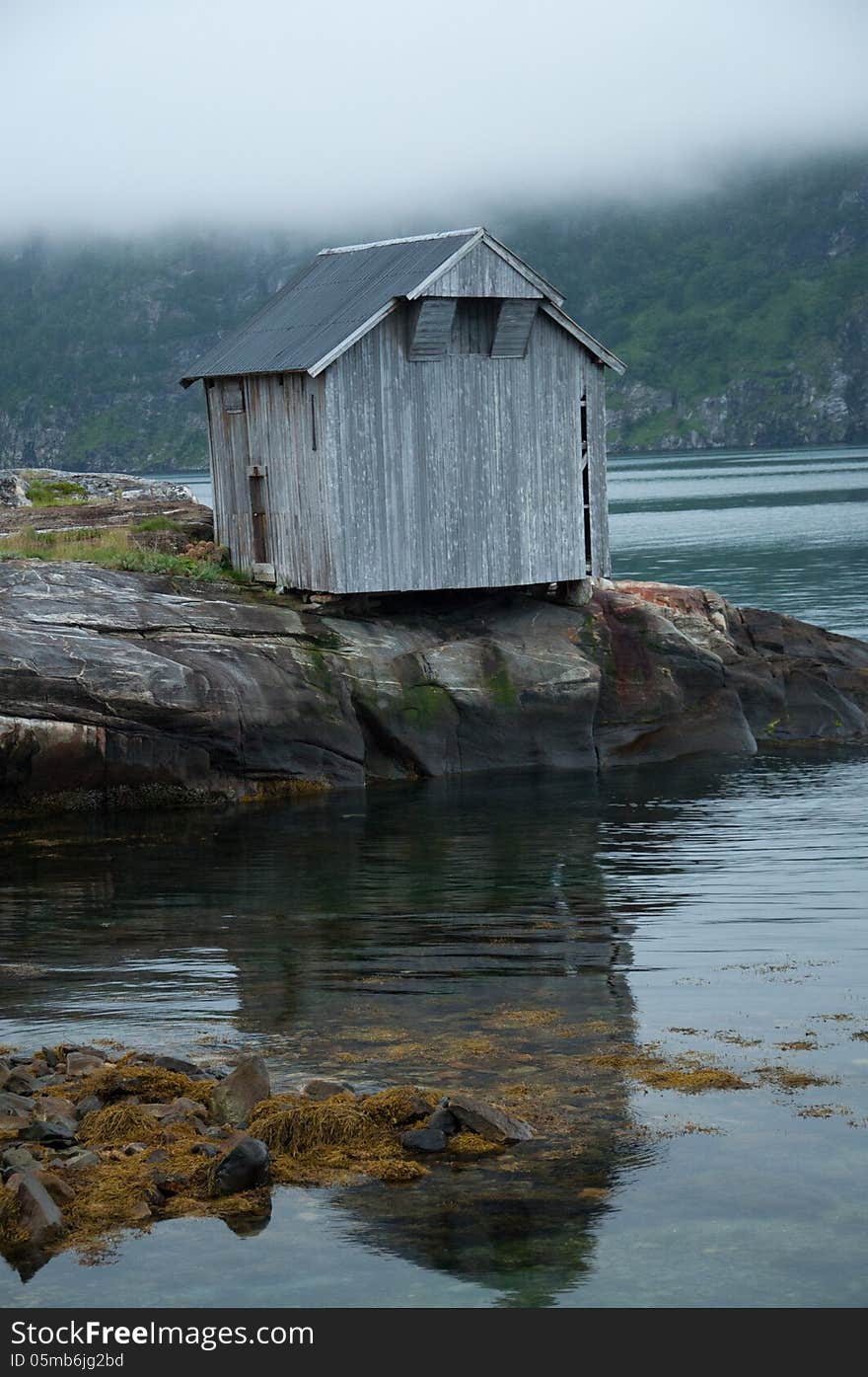 Wood Cabin By The Fjord