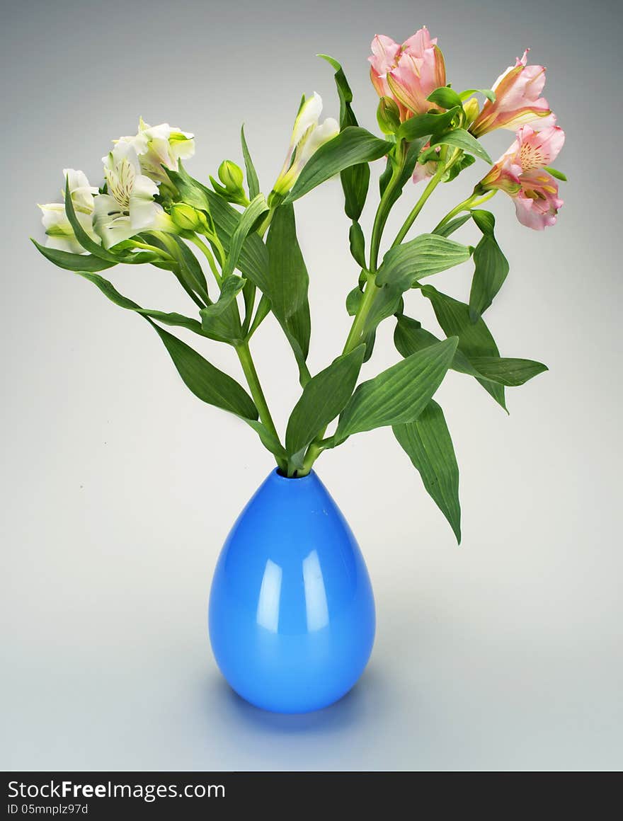 Flower vase