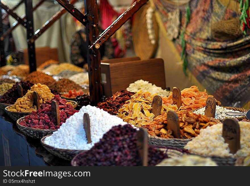 Oriental sweets on the market