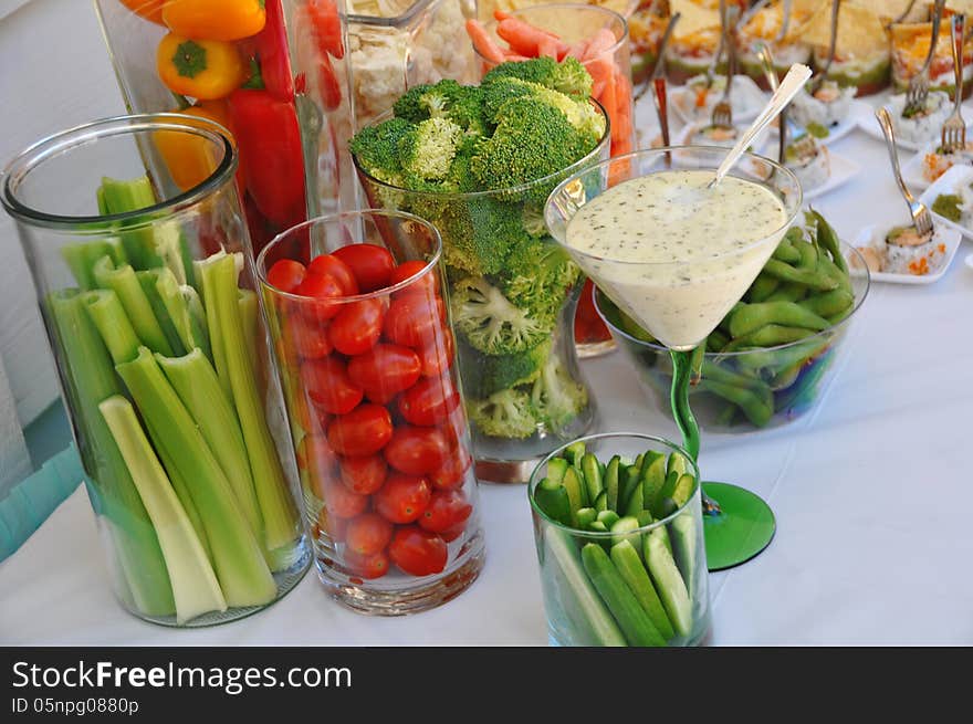 Assorted fresh vegetables with dip