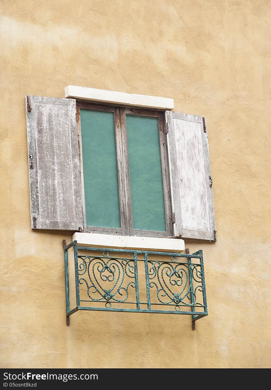 The old window