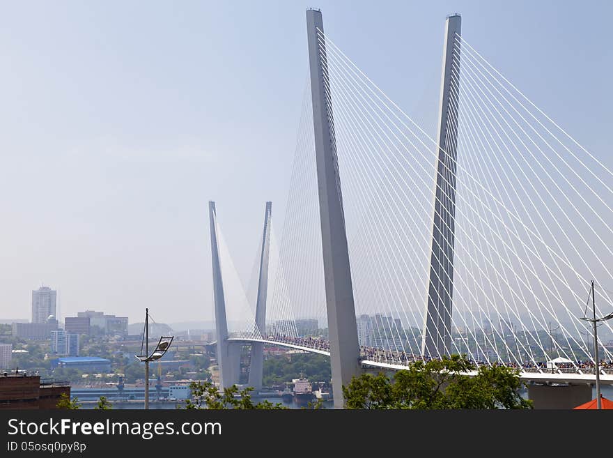 Large suspension bridge