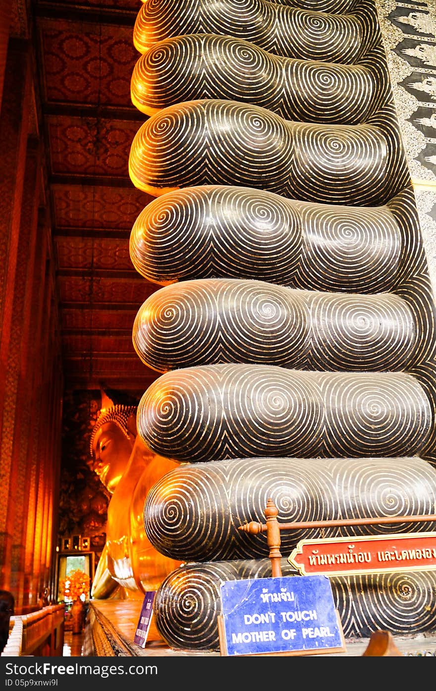 Buddha images in the hall of Wat poh, Bangkok. Buddha images in the hall of Wat poh, Bangkok