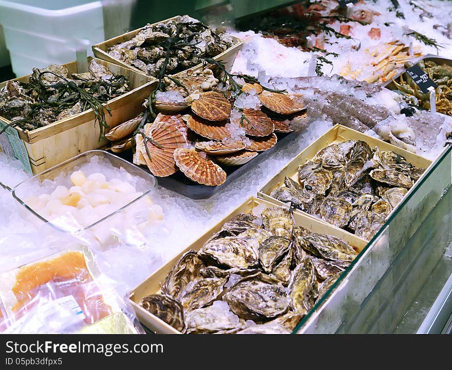 Showcase of seafood in the sea market