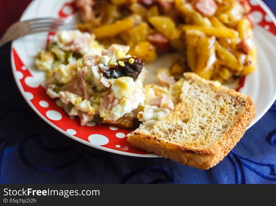 Hearty breakfast, focus on foreground.