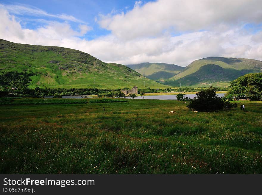 A Scottish castle in Argyleshire on the shores of Loch Awe. A Scottish castle in Argyleshire on the shores of Loch Awe.