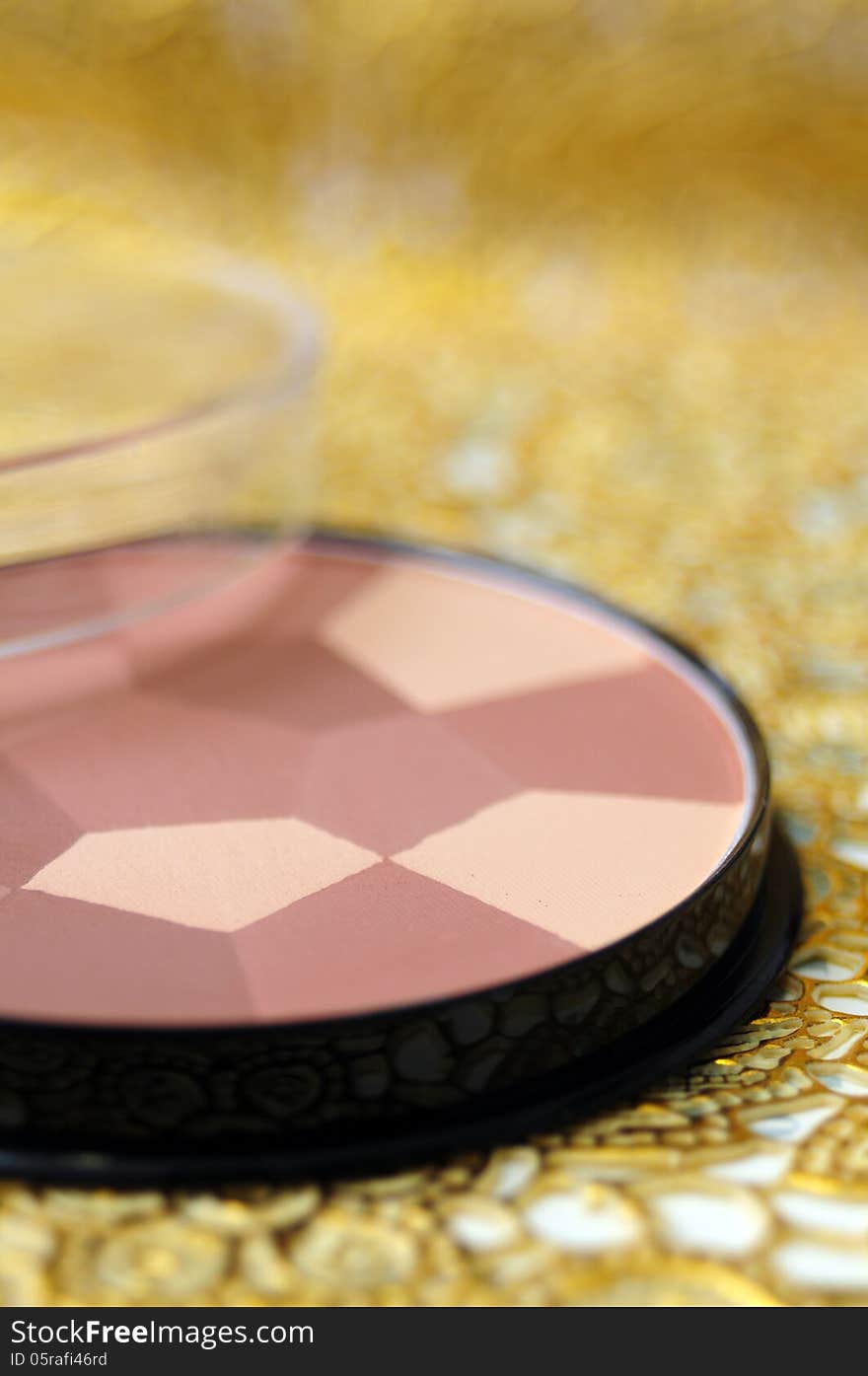 Cosmetic powder