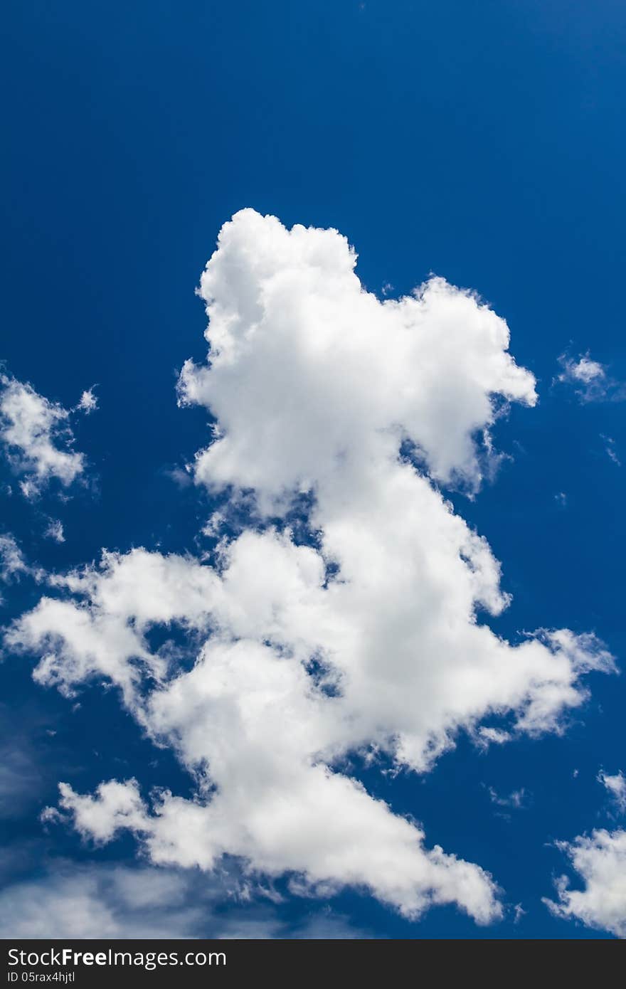 Beautiful white cloud in blue sky on sunny day. Beautiful white cloud in blue sky on sunny day