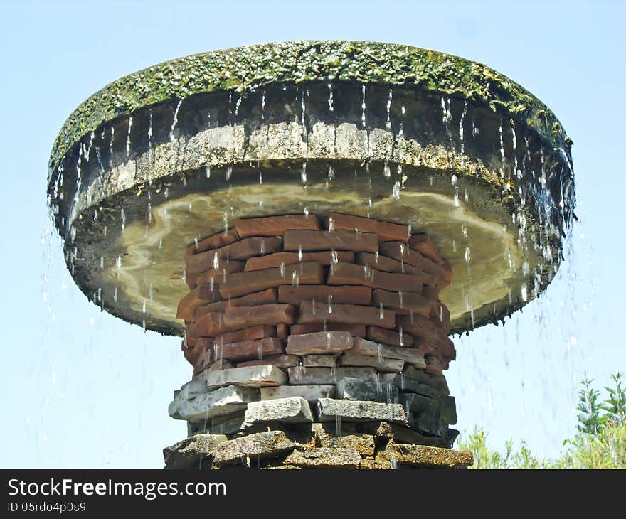 Drop water Fountain in Park