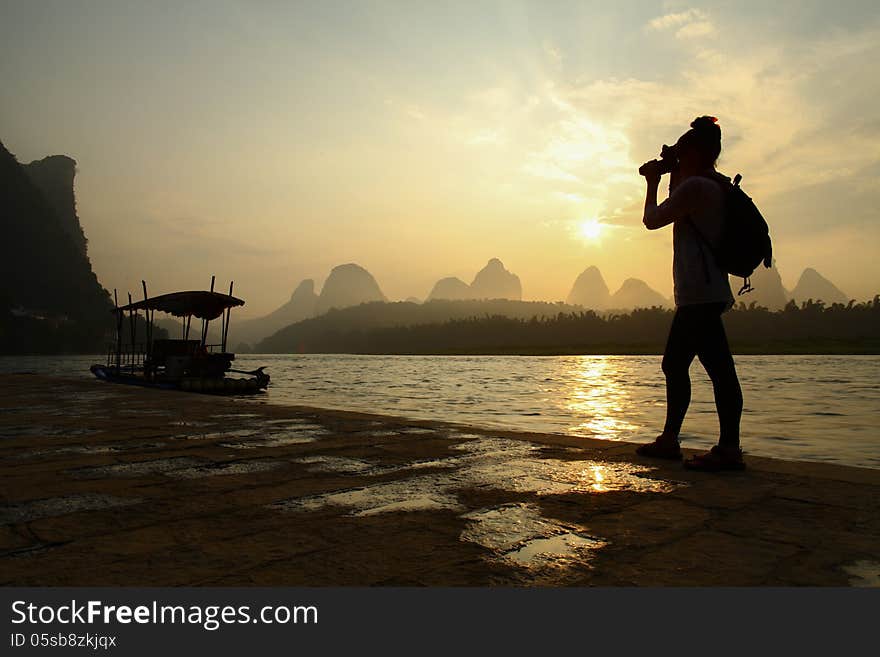 Photographing Karst Peaks Sunrise Yangshuo China