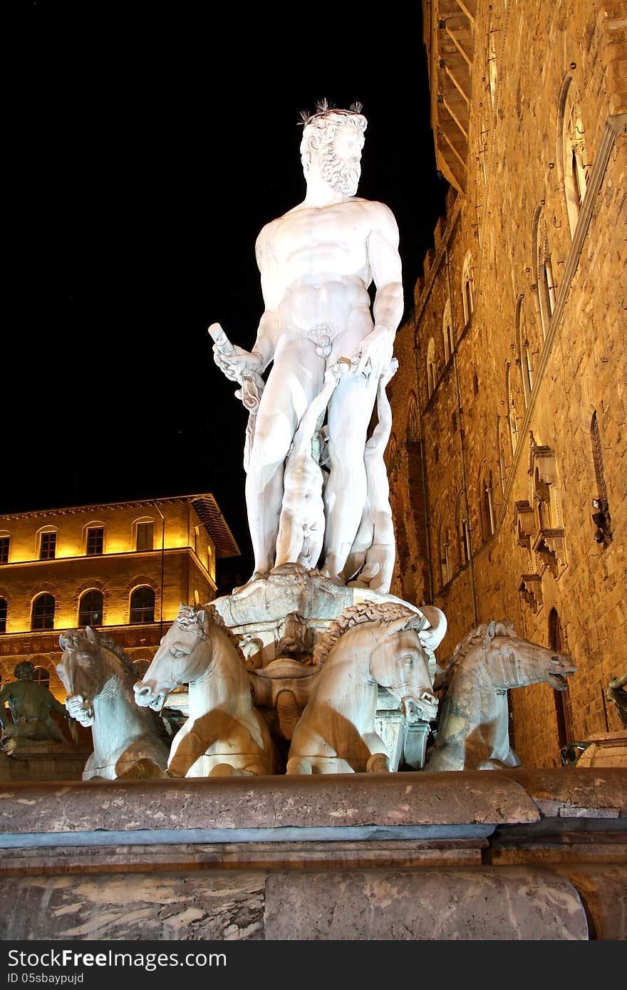 Fountain of Neptune in Florence (Tuscany, Italy) at night. It is located on the Piazza della Signoria, in front of the famous Palazzo Vecchio. The fountain was commissioned in 1565 and is the work of the sculptor Bartolomeo Ammannati. Fountain of Neptune in Florence (Tuscany, Italy) at night. It is located on the Piazza della Signoria, in front of the famous Palazzo Vecchio. The fountain was commissioned in 1565 and is the work of the sculptor Bartolomeo Ammannati.