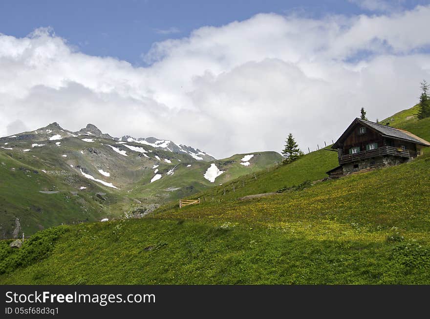 Very pretty Australian house on the side of the alps mountain. Very pretty Australian house on the side of the alps mountain