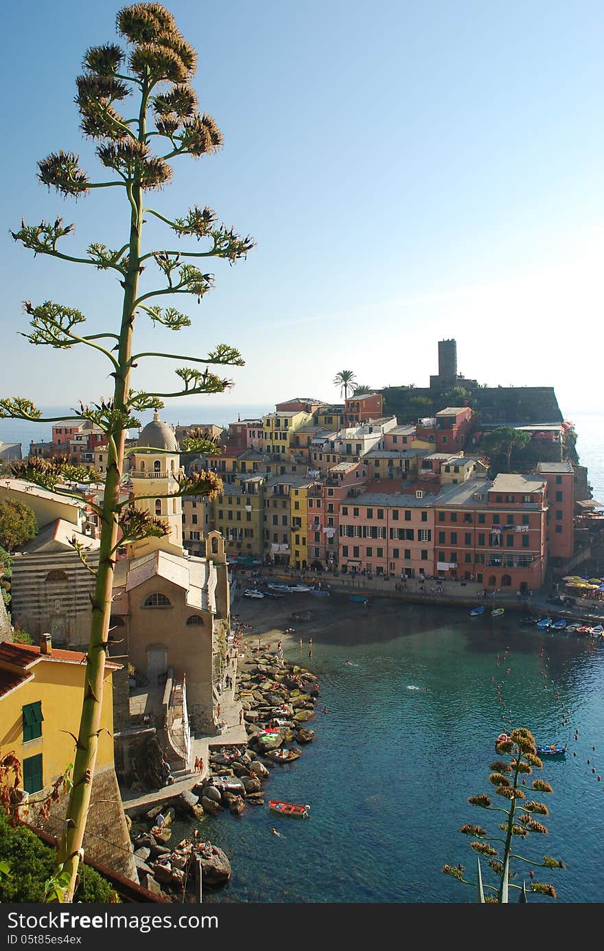 Vernazza harbor in a sunny day, Cinque Terre, Liguria, Italy