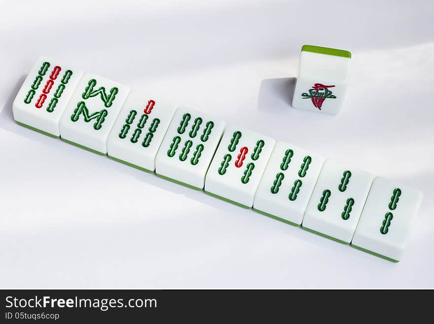 A row of mahjong ,
this is a very good mahjong in china, called uniformly color