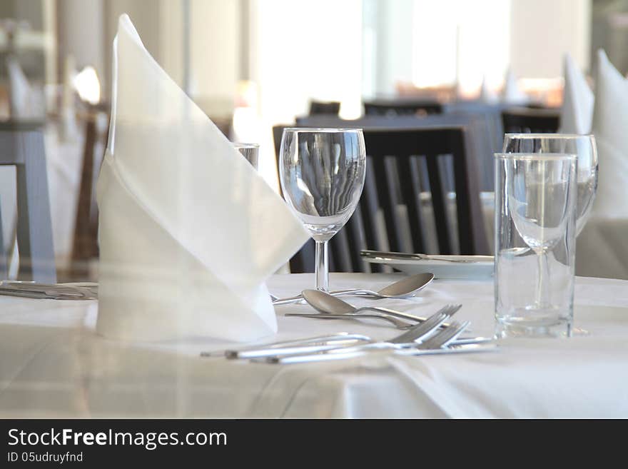 Image of tableware utensils in a hotel