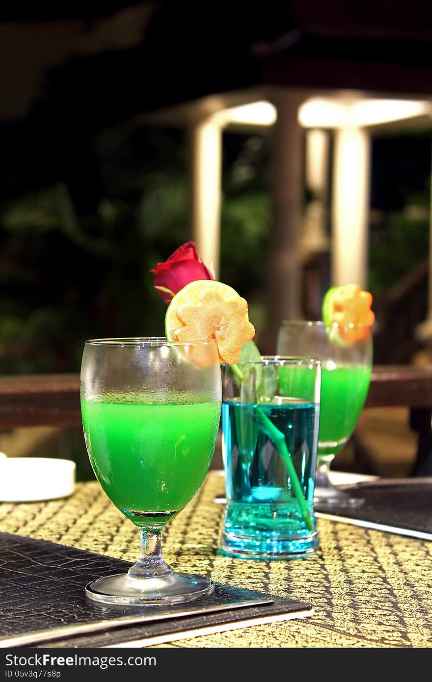 Cocktail glasses on the table in night with romantic dining time.