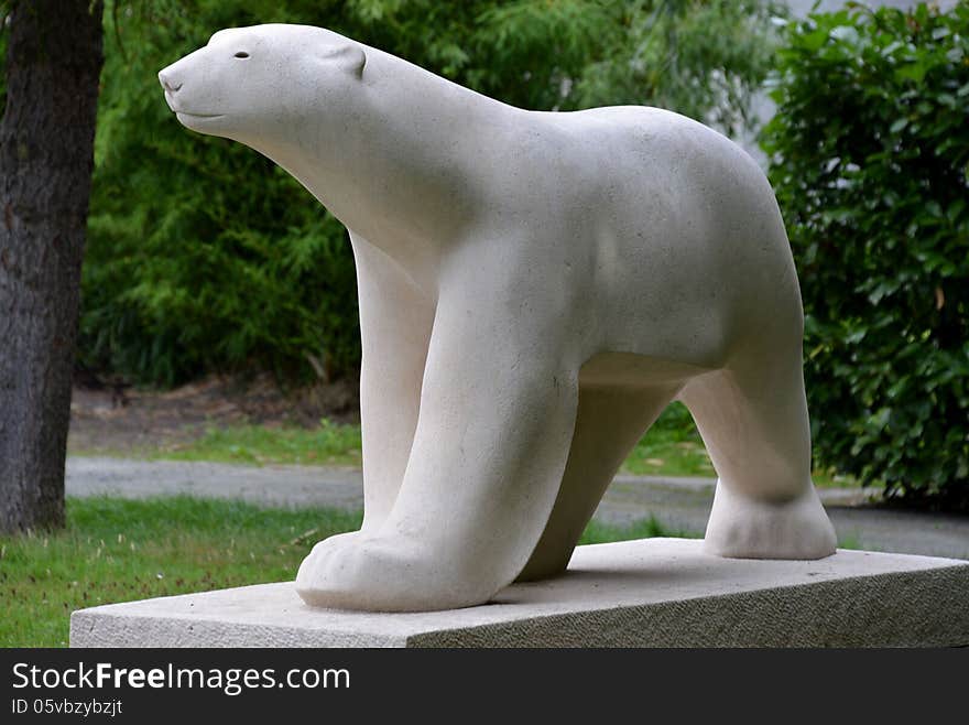 Sculpture of a white bear.