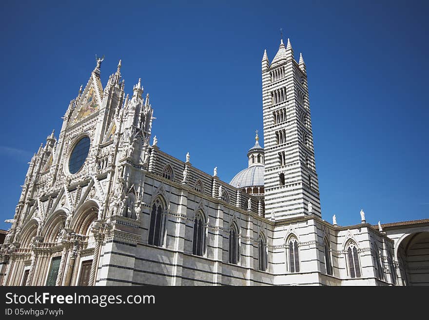 A view of the Cathedral of Siena, Italy (Duomo di Siena). A view of the Cathedral of Siena, Italy (Duomo di Siena).