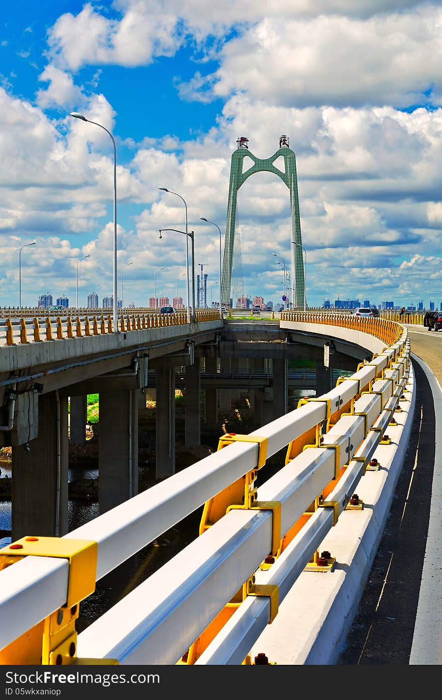 The Longfeng marsh highway bridge