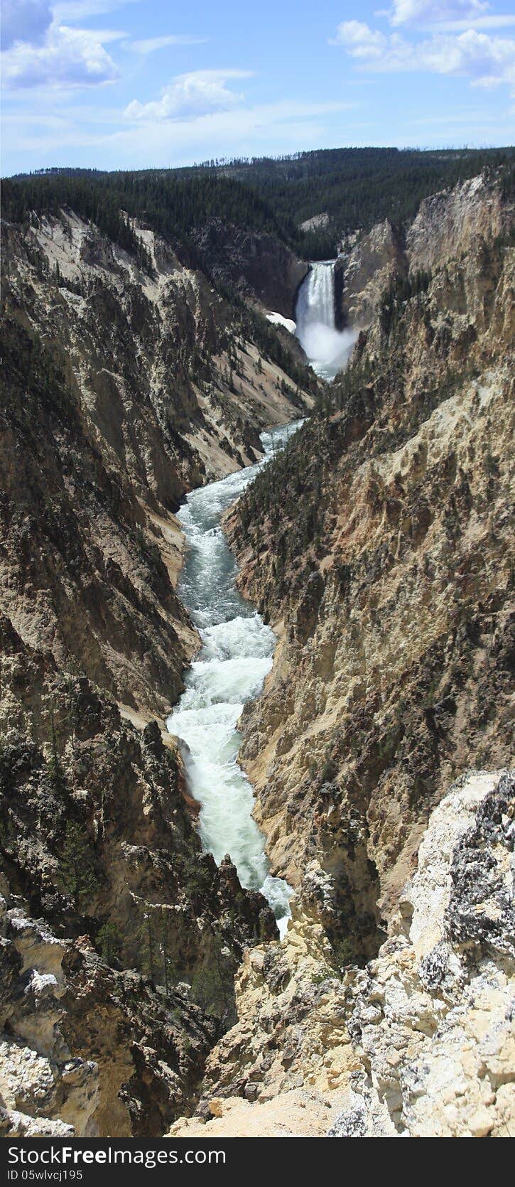 Yellowstone Lower Falls panorama 2