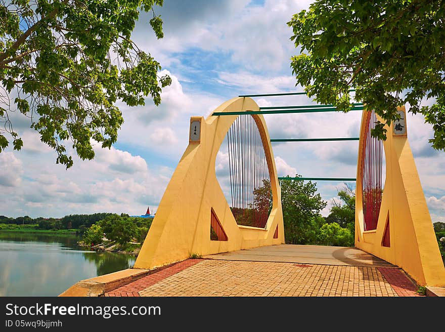 The beautiful harp bridge