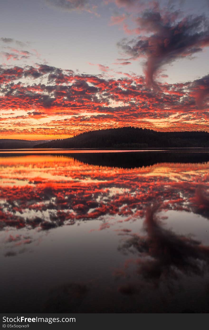 Sunset behind the dam.