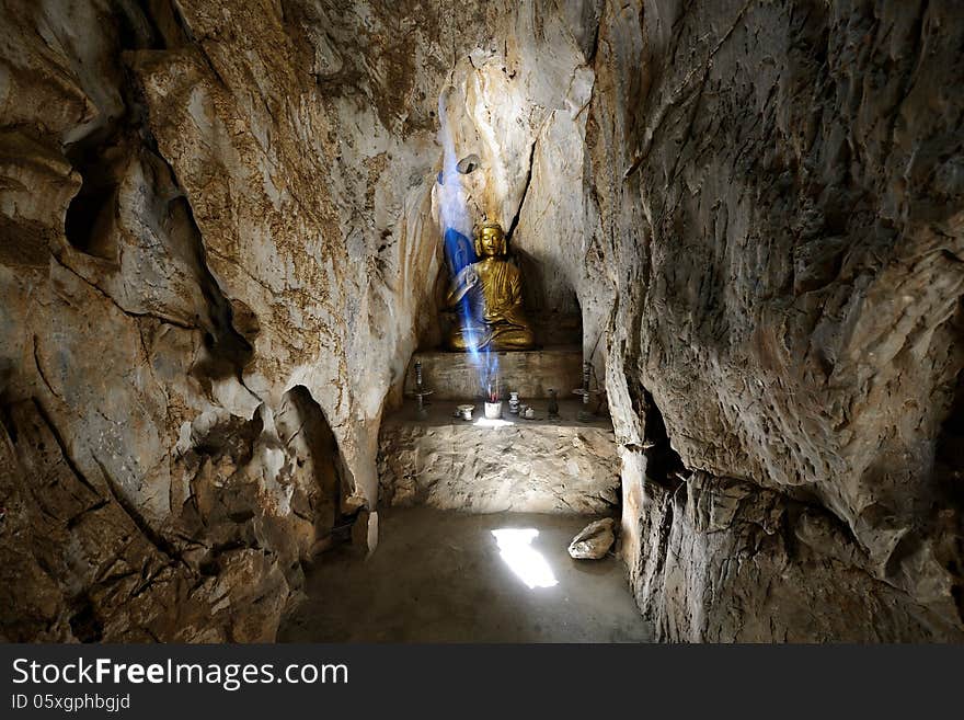 Golden Budda in  Marble Mountains