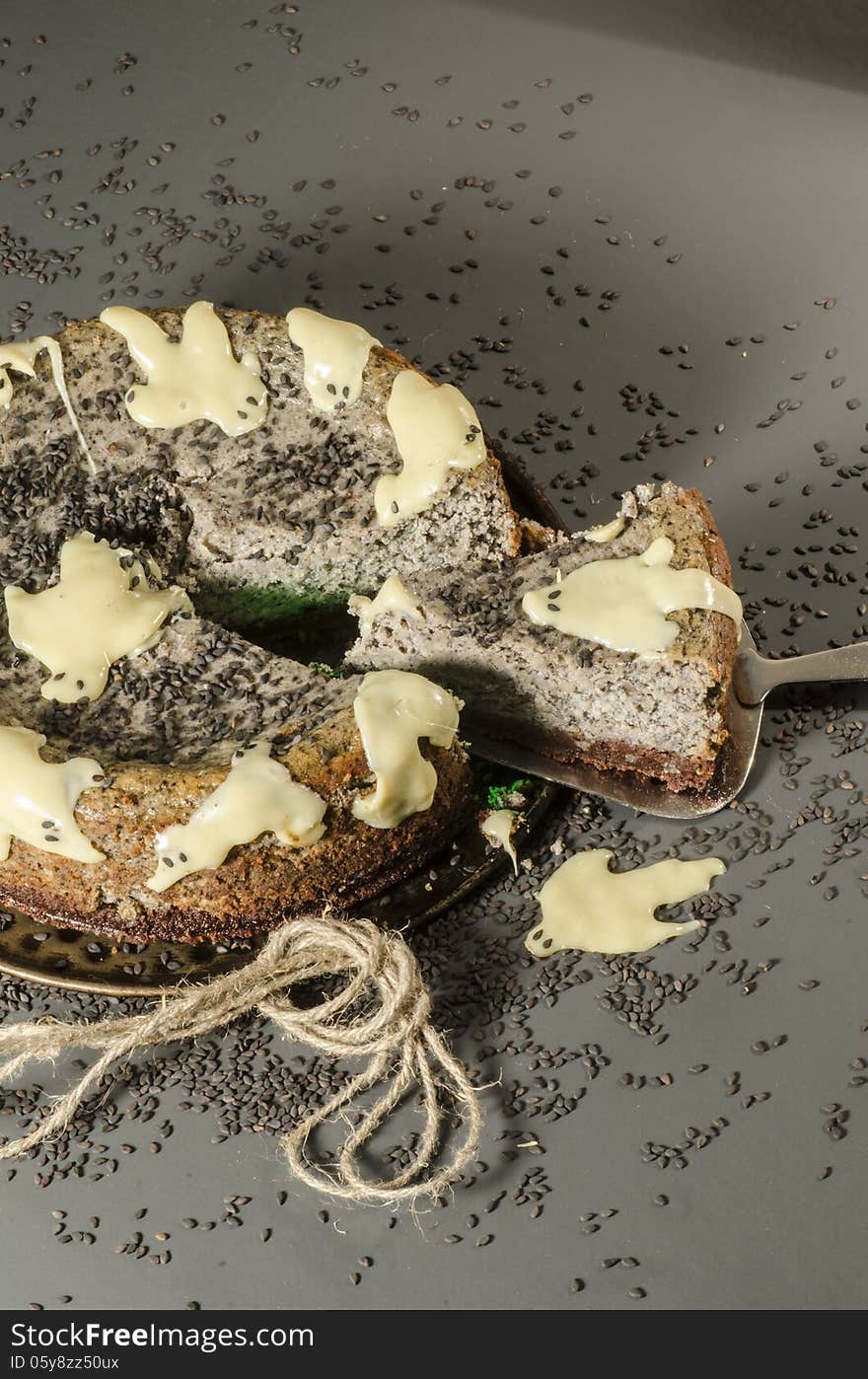 Cheesecake with black sesame seeds on Halloween