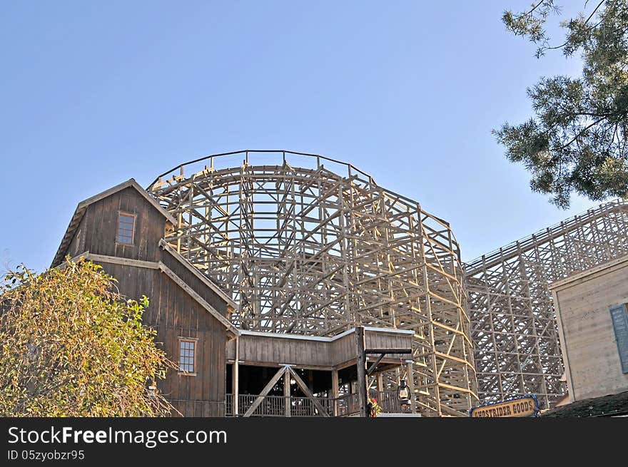 This complex wooden framework supports the track system of Ghostrider, a popular ride at Knotts Berry Farm. This complex wooden framework supports the track system of Ghostrider, a popular ride at Knotts Berry Farm.