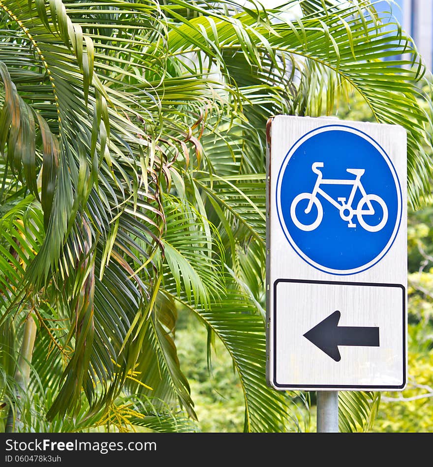 Bicycle sign in the park